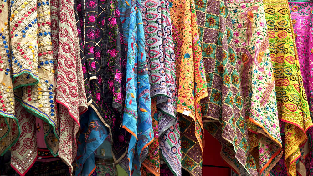 Pashmina Shawls in Dubai